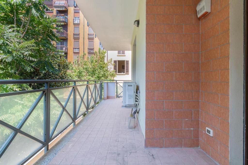 Elegante A 500 Mt Da M4 Con Wifi E Ac Διαμέρισμα Μιλάνο Εξωτερικό φωτογραφία